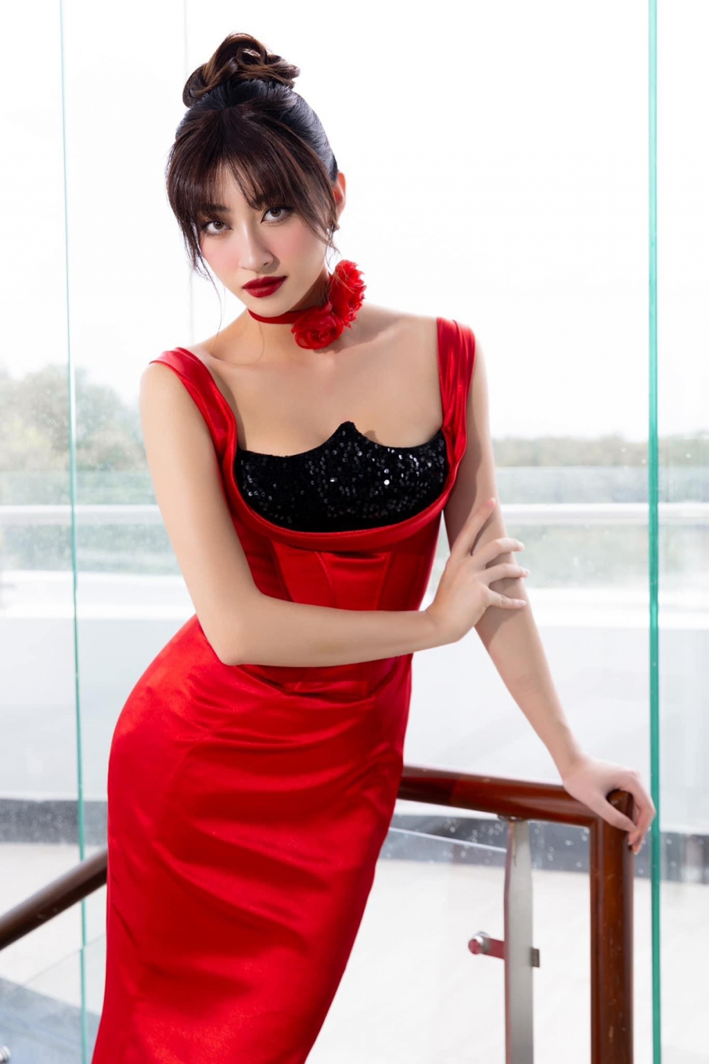 Hoa hậu Đoàn Thiên Ân khoe dáng cực gắt tiết lộ sẽ trình diễn tại 'VietNam Beauty Fashion Fest 5'