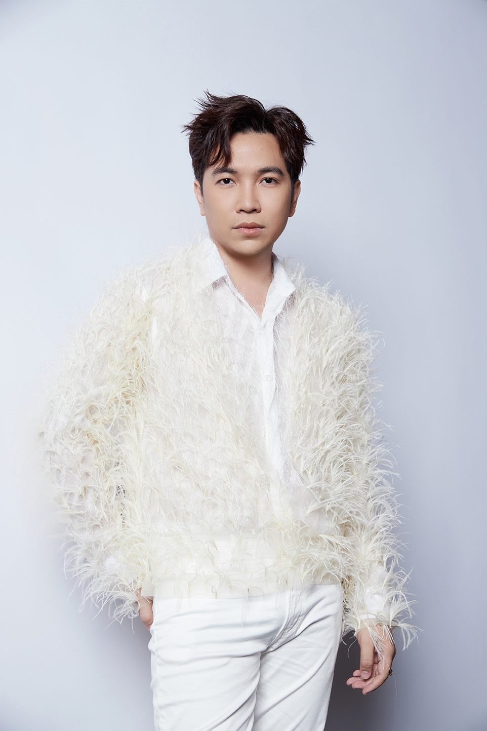 Hoa hậu Đoàn Thiên Ân khoe dáng cực gắt tiết lộ sẽ trình diễn tại 'VietNam Beauty Fashion Fest 5'