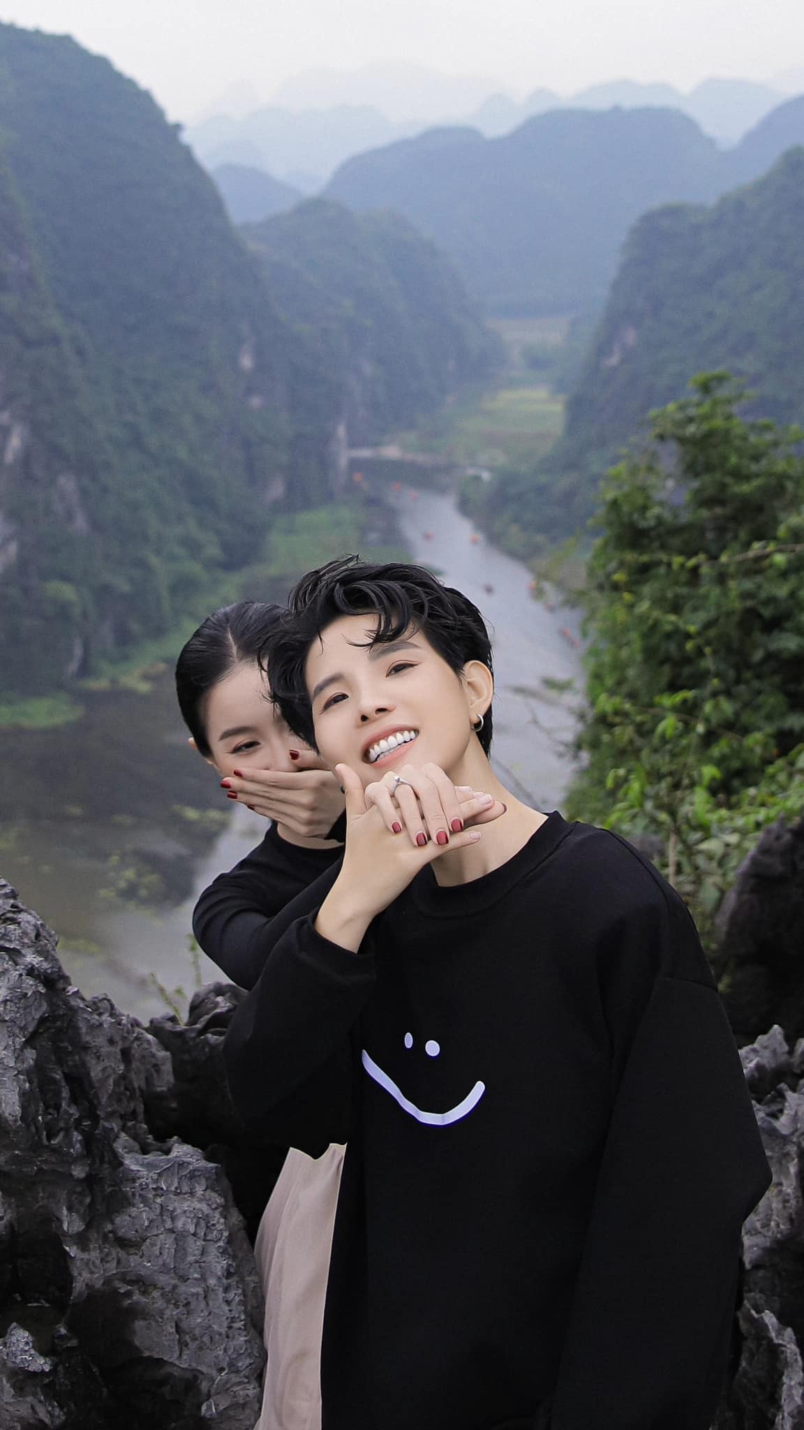 Hé lộ 'người ấy' được Vũ Cát Tường cầu hôn