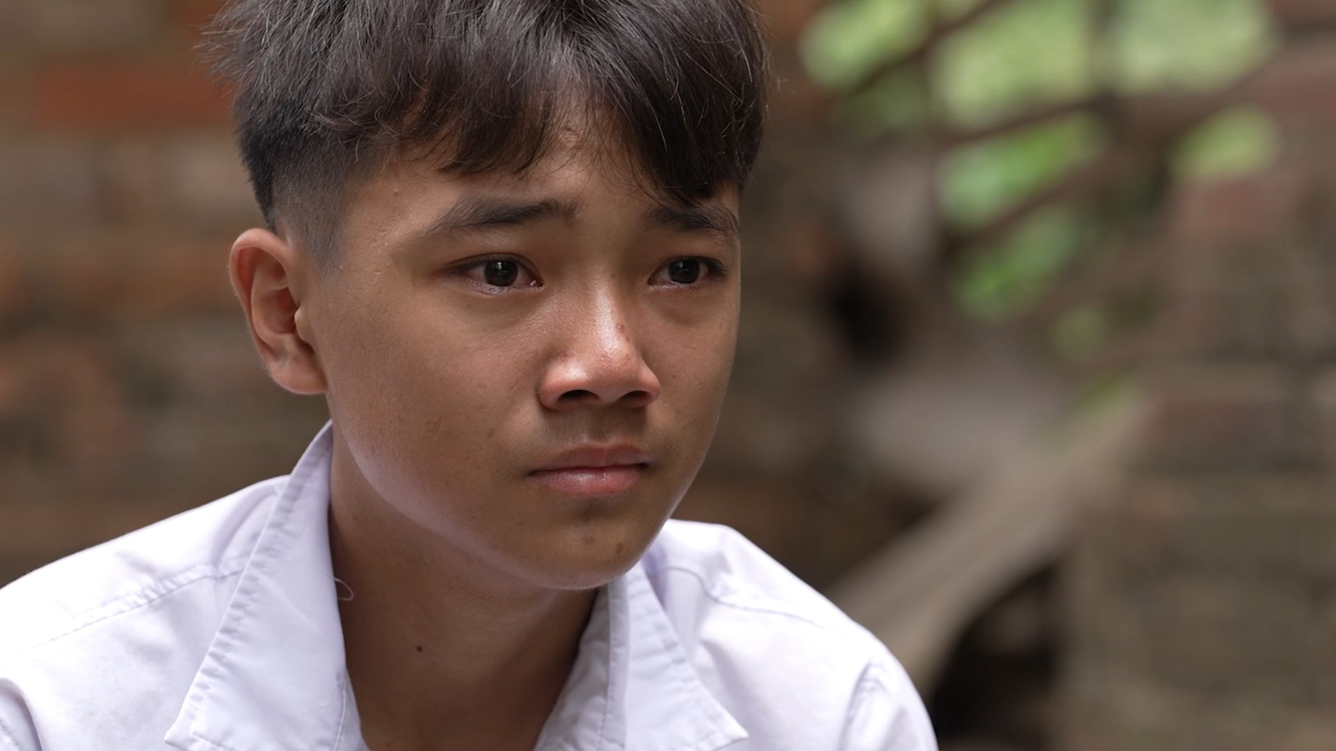 'Mái ấm gia đình Việt': Ca sĩ Hoàng Tôn và diễn viên Phương Oanh nghẹn lòng trước những em nhỏ sớm mất đi cha mẹ vì bệnh K