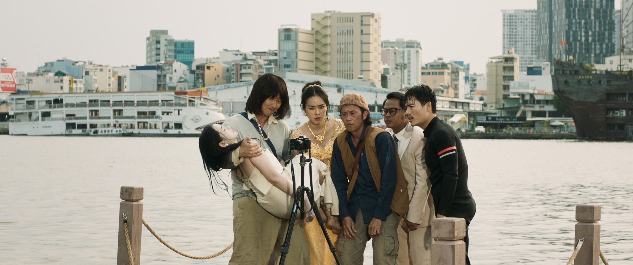 Sau big hit 'Câu trả lời', J.ade bắt tay nhạc sĩ Nguyễn Văn Chung tung OST 'Làm giàu với ma: Cuộc chiến hột xoàn'