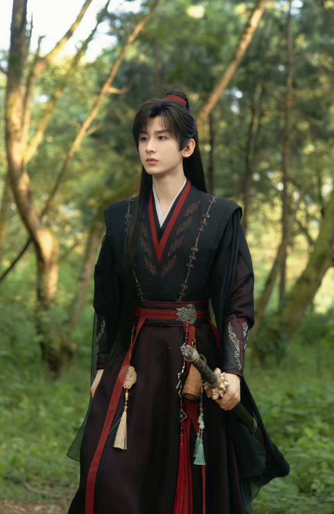 Dự án 'Phó Sơn Hải' liên tục mất điểm, Thành Nghị bị chê 'EQ thấp'