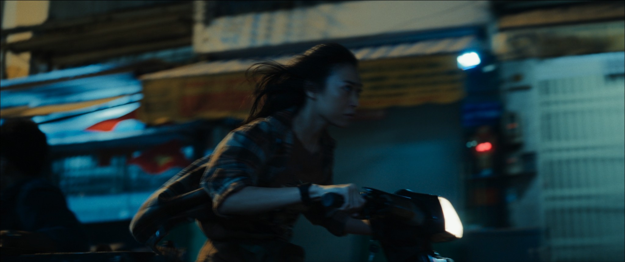 Mới tung teaser, 'Truy tìm Long Diên Hương' gây bất ngờ với những cảnh hành động nghẹt thở