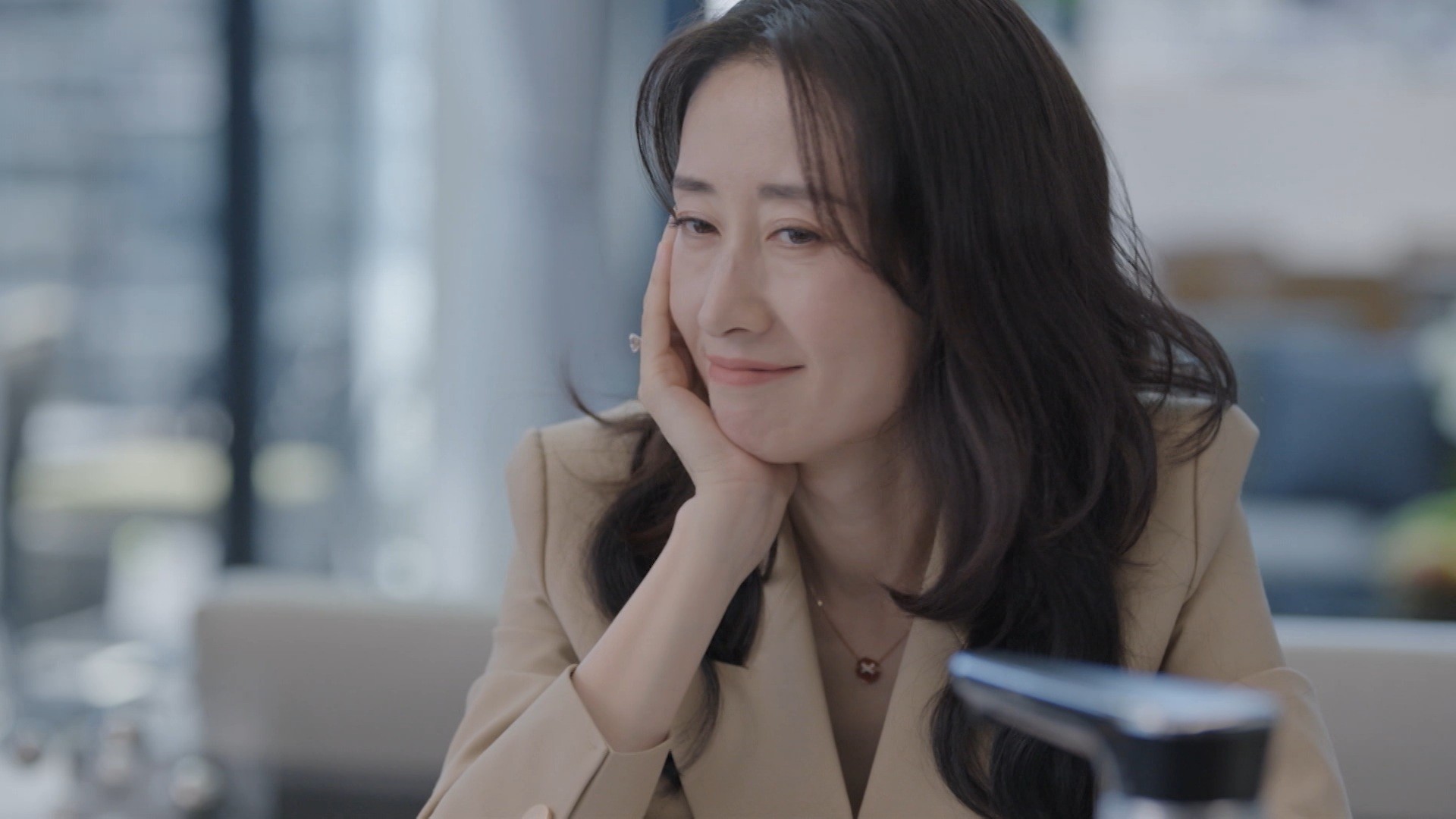 Dàn 'cực phẩm' trong 'Phẩm chất quý cô': Từ mỹ nhân không tuổi Vạn Thiến đến nữ hoàng chính kịch Lưu Mẫn Đào