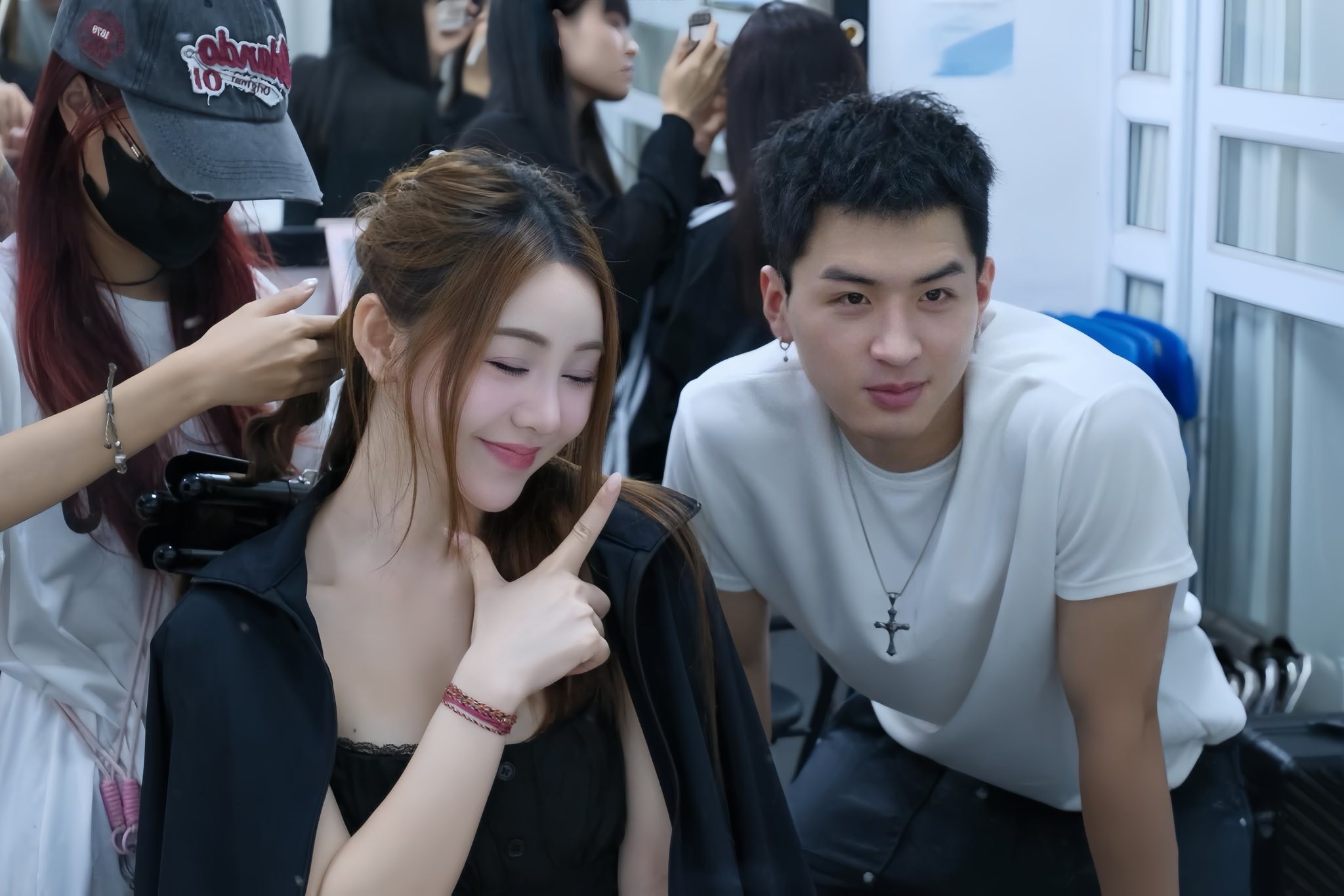 Sự quan tâm tận tâm của 'Nam thần' với Lam trong 'Gió ngang khoảng trời xanh' gây sốt