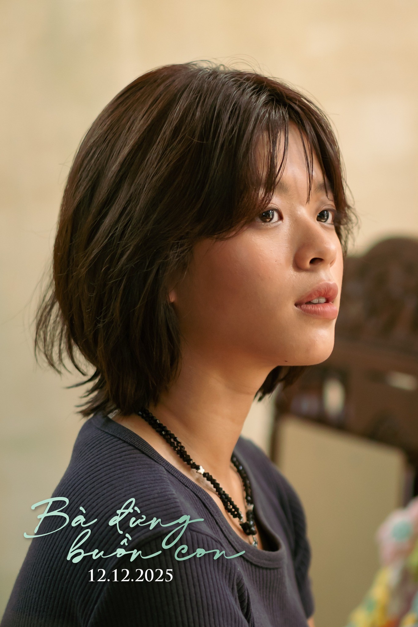 Hai 'con nhà nòi' Trần Tú và Hồng Khanh 'lột xác' trong phim điện ảnh đầu tay