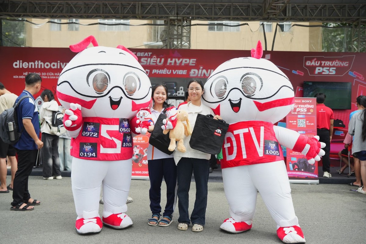 CellphoneS và Sony Vietnam bật mí bí quyết luyện thi IELTS cùng công nghệ tại School Fest mùa 7 CellphoneS và Sony Vietnam bật mí bí quyết luyện thi IELTS cùng công nghệ tại School Fest mùa 7