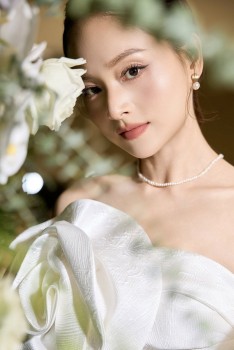 Lan Phương gây tranh cãi khi chia sẻ hình ảnh sửa nhà lên mạng xã hội