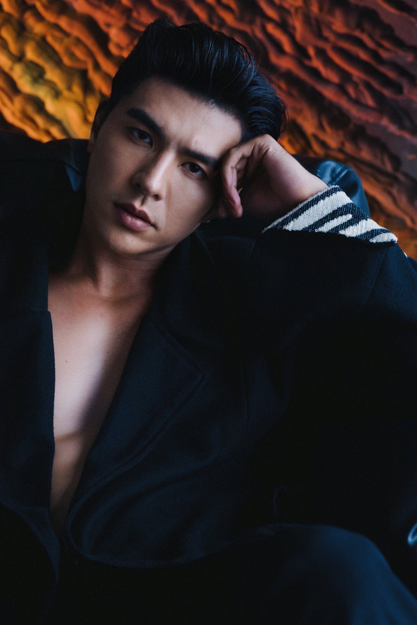 Hành trình lột xác của Steven Nguyễn: Từ diễn viên lận đận đến 'Mỹ nam phản diện' gây sốt màn ảnh