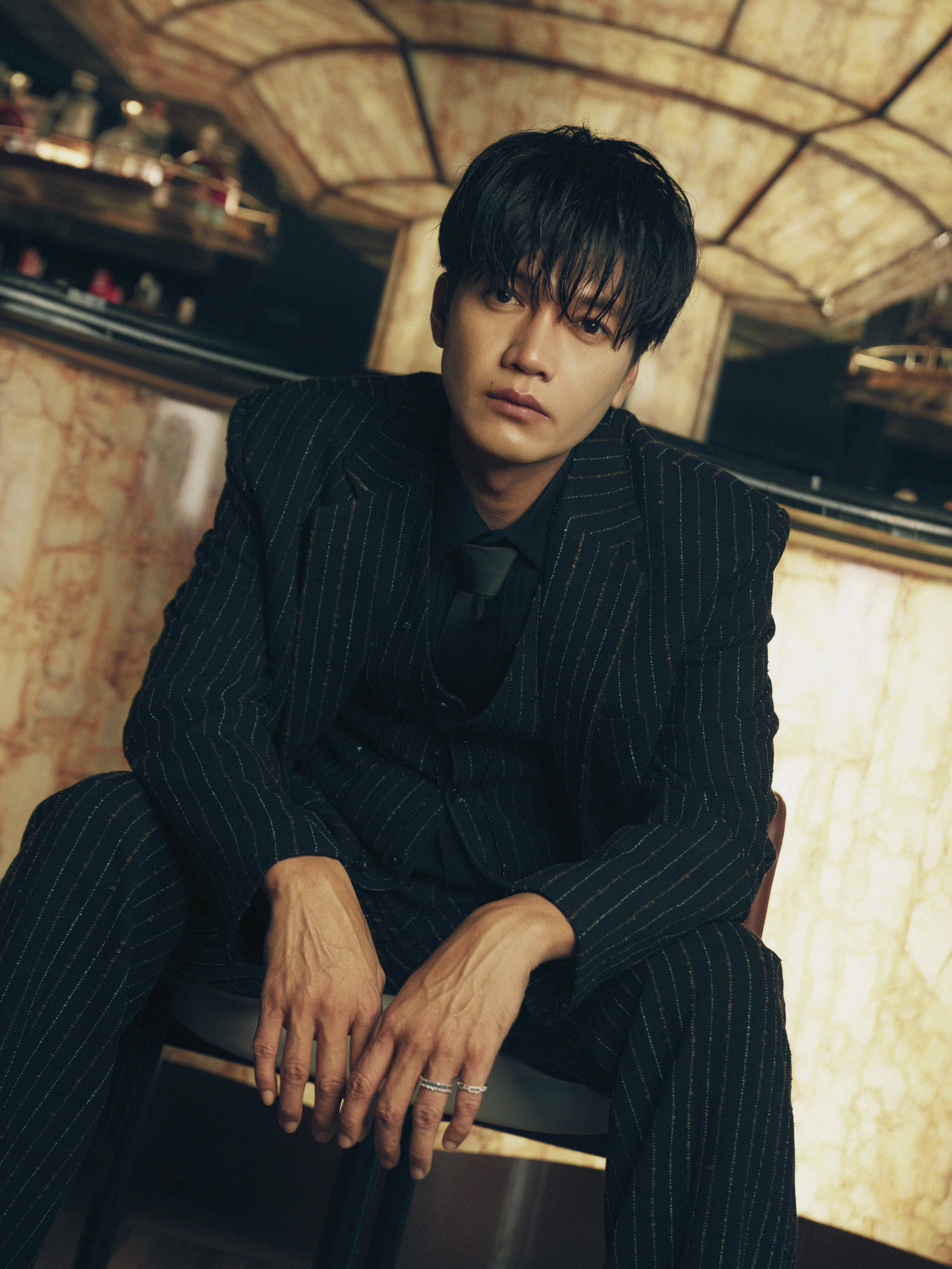 Quang Tuấn và một năm rực rỡ: 'Bỏ túi' 3 phim điện ảnh trăm tỷ, biến hóa đa thể loại