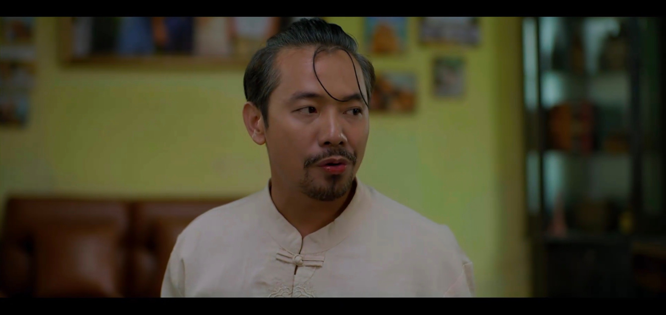 Vì sao vai diễn của Việt Bắc trong 'Gia đình trái dấu' bị ném đá dữ dội?