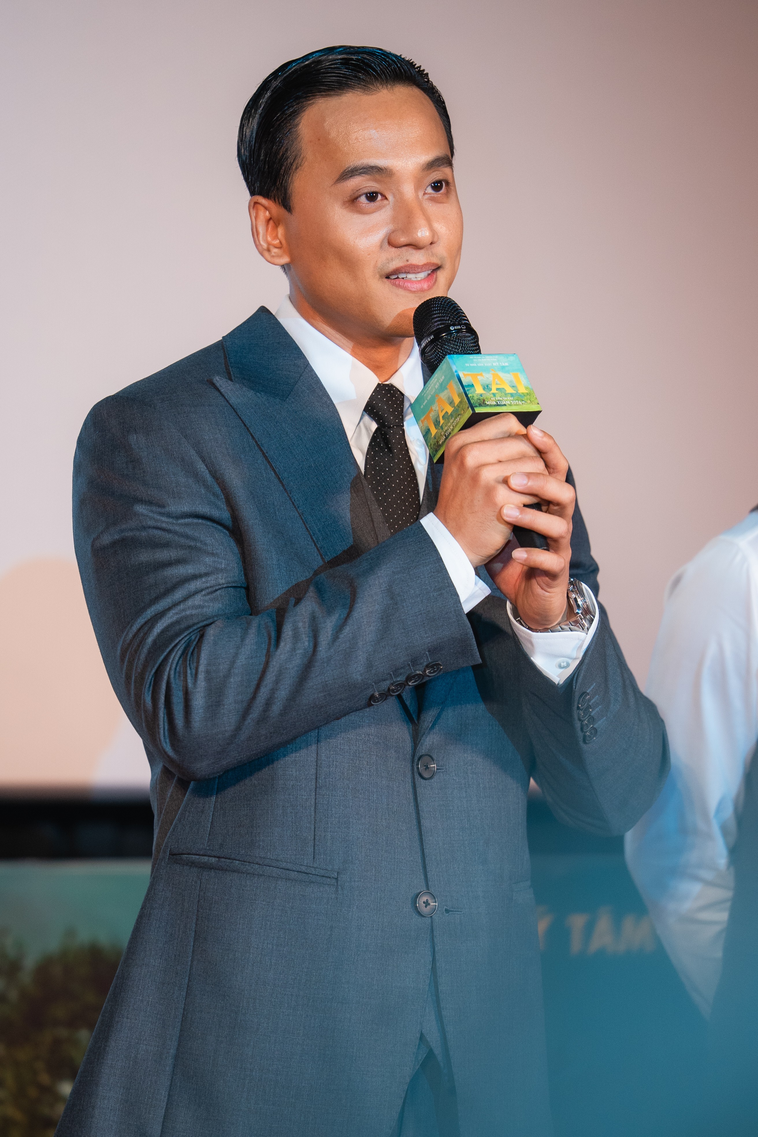 Đạo diễn Mai Tài Phến: Mỗi khi gặp vấn đề trên phim trường, tôi quay qua chị Tâm sẽ cảm thấy rất an toàn