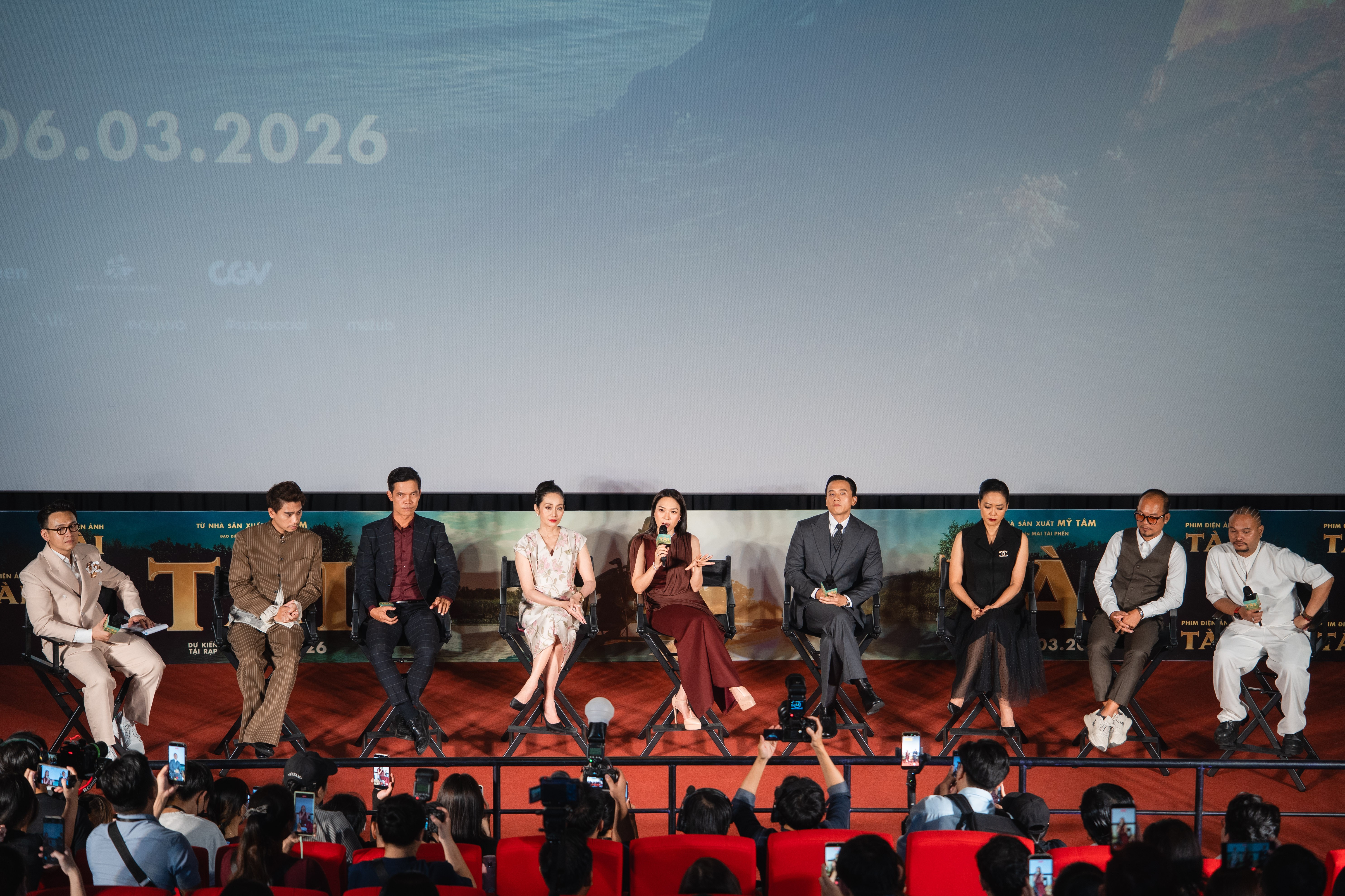 Đạo diễn Mai Tài Phến: Mỗi khi gặp vấn đề trên phim trường, tôi quay qua chị Tâm sẽ cảm thấy rất an toàn