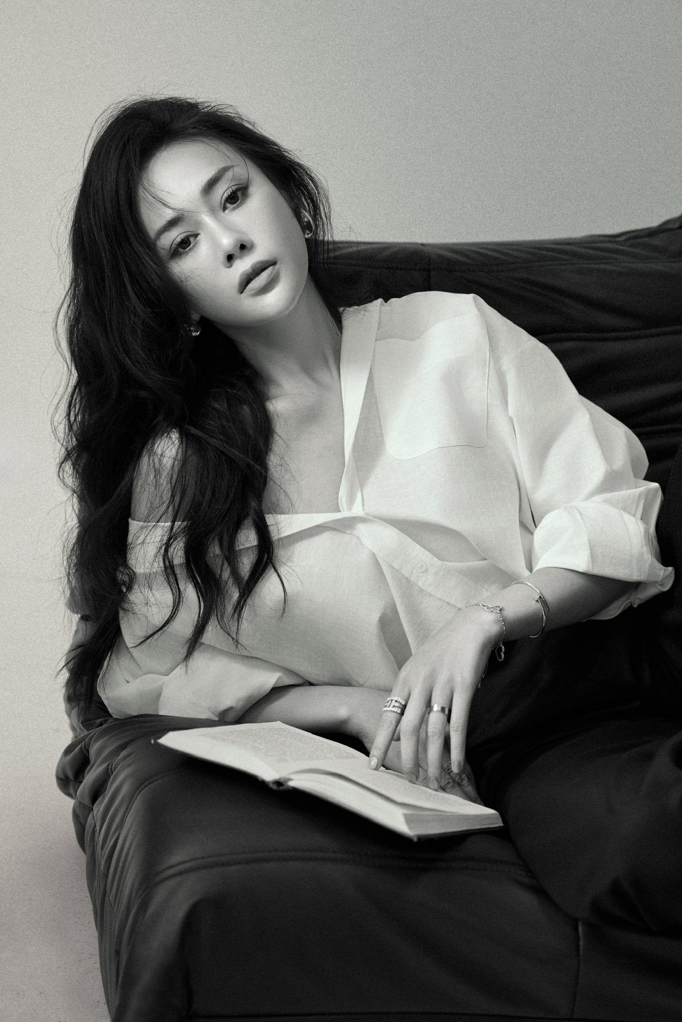 Phương Oanh và bức tranh gây xúc động sau 4 tháng rời xa mạng xã hội