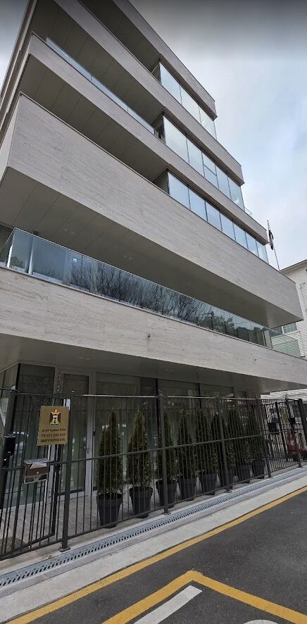 Jennie (BlackPink) gây chấn động khi mua nhà trị giá 15 triệu USD