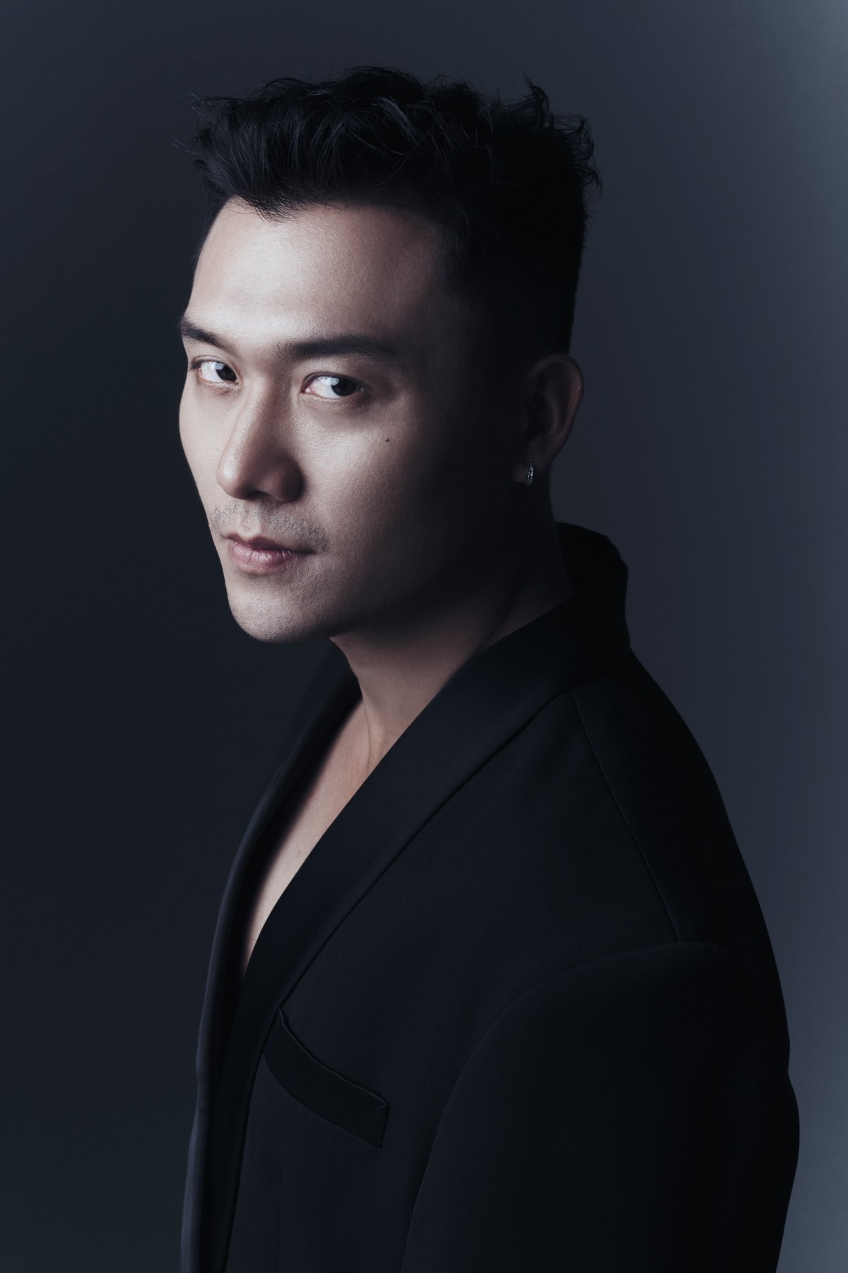 Dàn nam thần màn ảnh Việt lan tỏa thông điệp yêu thương ngày 8/3