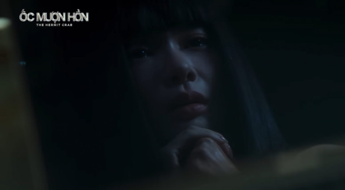 'Ốc mượn hồn' và nỗi ám ảnh về việc đánh mất bản ngã trong đời sống hiện đại