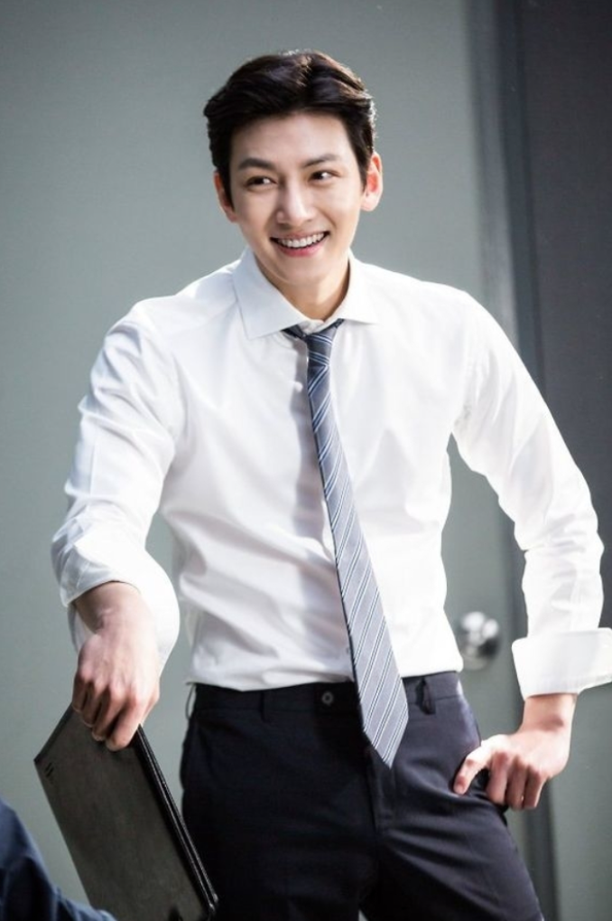 Diễn viên Ji Chang Wook xác nhận tham dự Liên hoan phim Châu Á Đà Nẵng lần IV