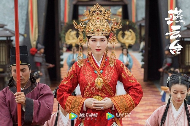 Thành tích không tiến chỉ lùi, Đường Yên ngày càng tụt hậu, lép vế trước các hoa đán 85 khác