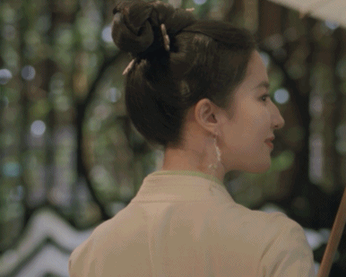 'Tiểu Long Nữ' Lưu Diệc Phi tái xuất với nhan sắc đỉnh cao trong phim mới 'Mộng Hoa Lục'