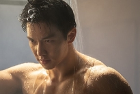 Hậu trường cảnh 'tắm trần' của Lee Seung Gi trong 'Vagabond'