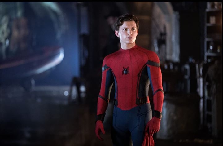 andrew garfield tro lai lam spider man chi cho tobey maguire gat dau la khan gia duoc chung kien man hop suc cua spider man ba the he