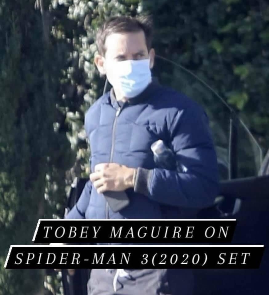 andrew garfield tro lai lam spider man chi cho tobey maguire gat dau la khan gia duoc chung kien man hop suc cua spider man ba the he