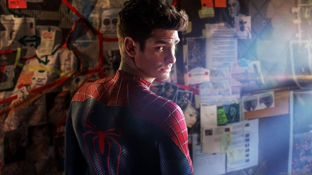 andrew garfield tro lai lam spider man chi cho tobey maguire gat dau la khan gia duoc chung kien man hop suc cua spider man ba the he
