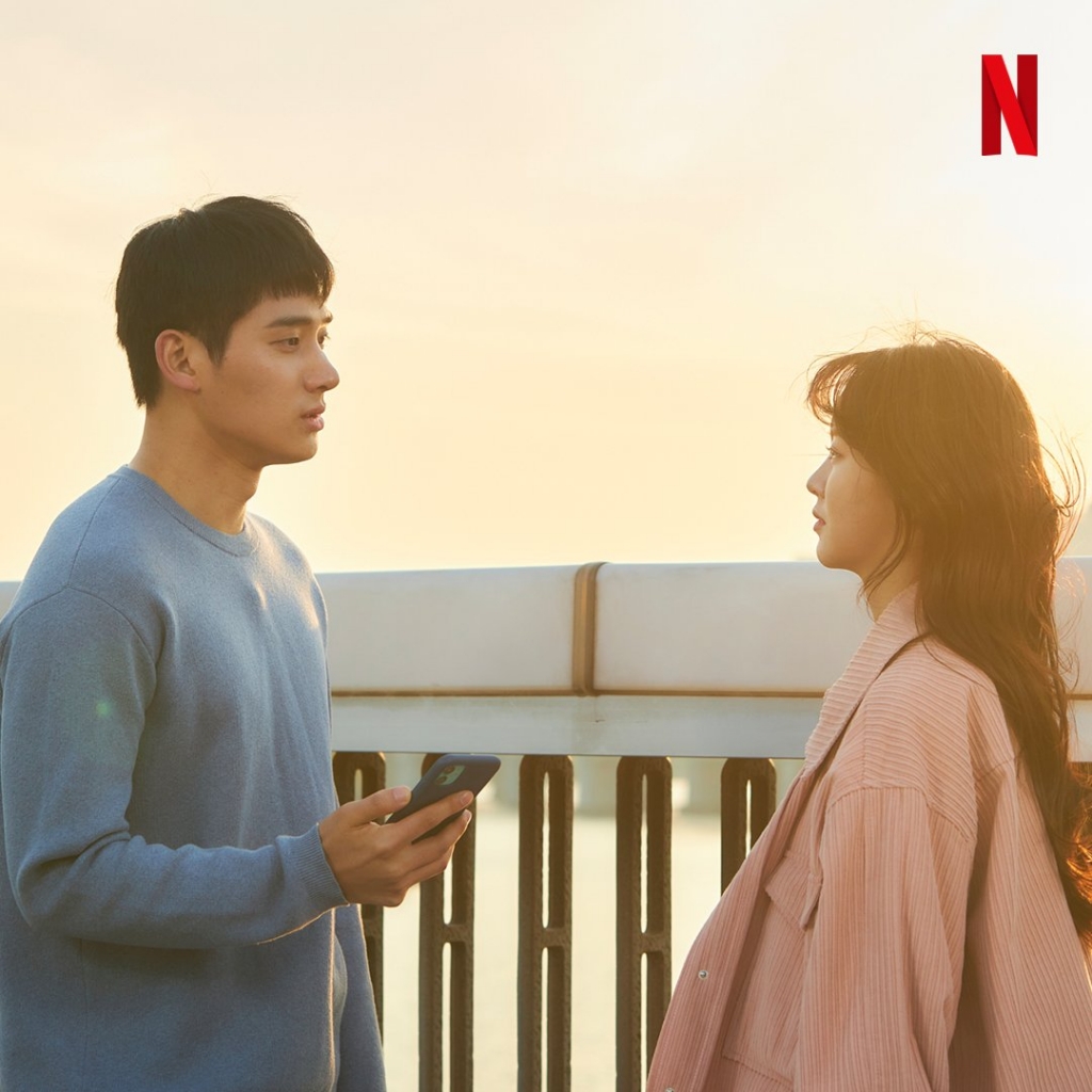 Màn ảnh Hàn tháng 3: Song Joong Ki tái suất có 'đè bẹp’ sức hút của Penthouse?
