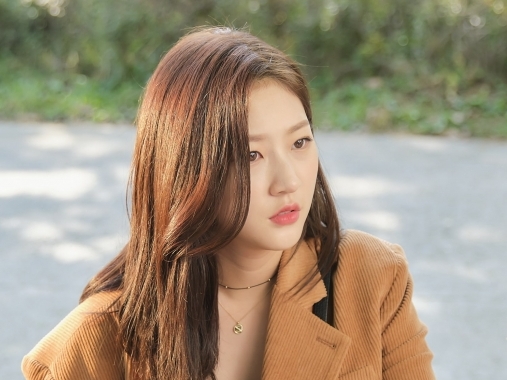 Kim Sae Ron hóa thân thành nữ thần ngọt ngào trong 'Băng trộm siêu đẳng'