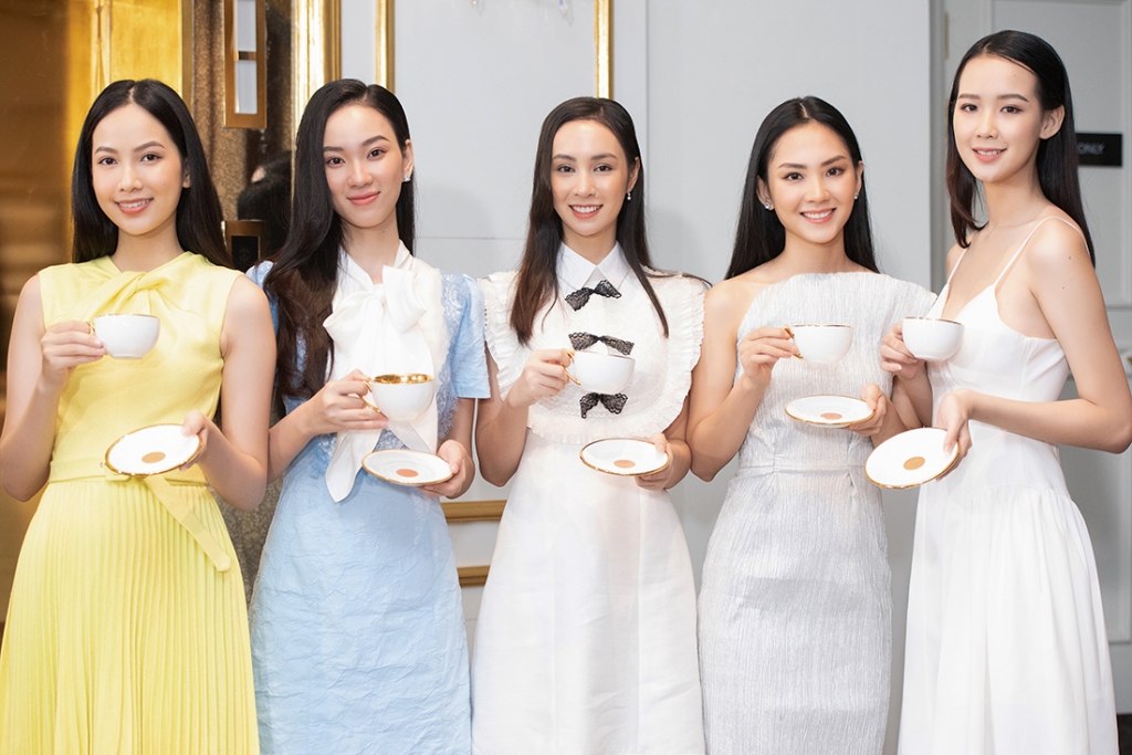 nguoi dep nhan ai hanh trinh lan toa yeu thuong cua top 35 hoa hau viet nam 2020