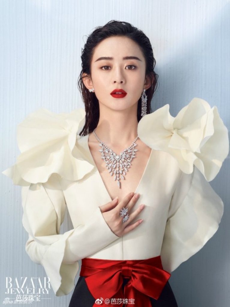 ai xung dang voi vai dien bach tu hoa trong hoa thien cot phan 2 cung trieu le dinh