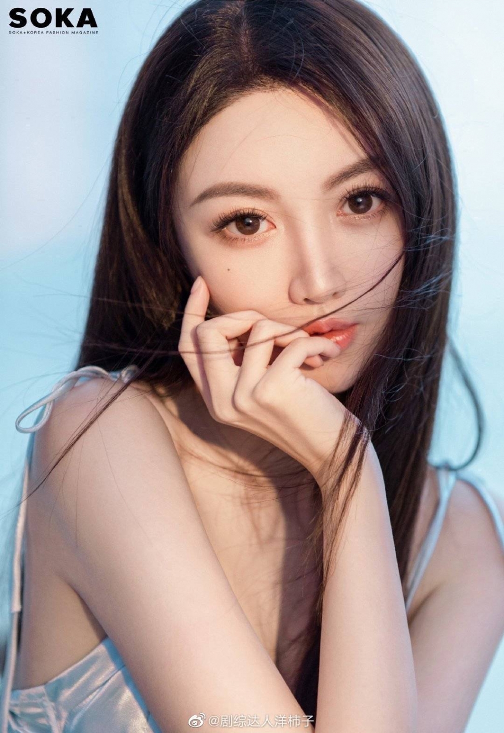Tình mới của Huỳnh Hiểu Minh được ví như bản sao của vợ cũ Angelababy