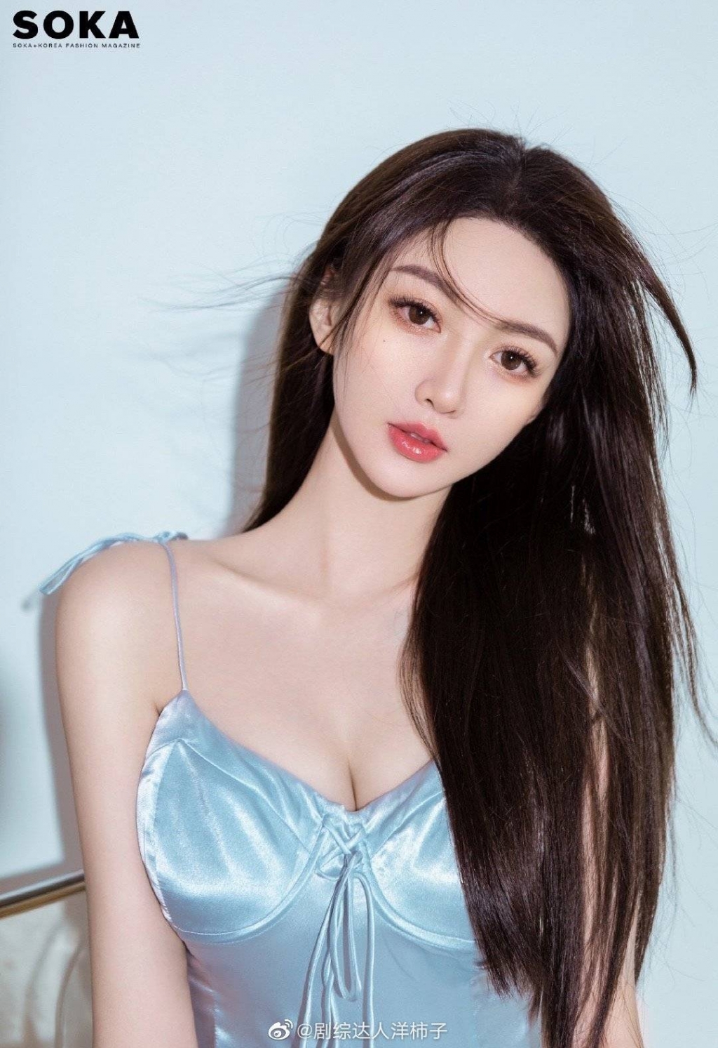 Tình mới của Huỳnh Hiểu Minh được ví như bản sao của vợ cũ Angelababy