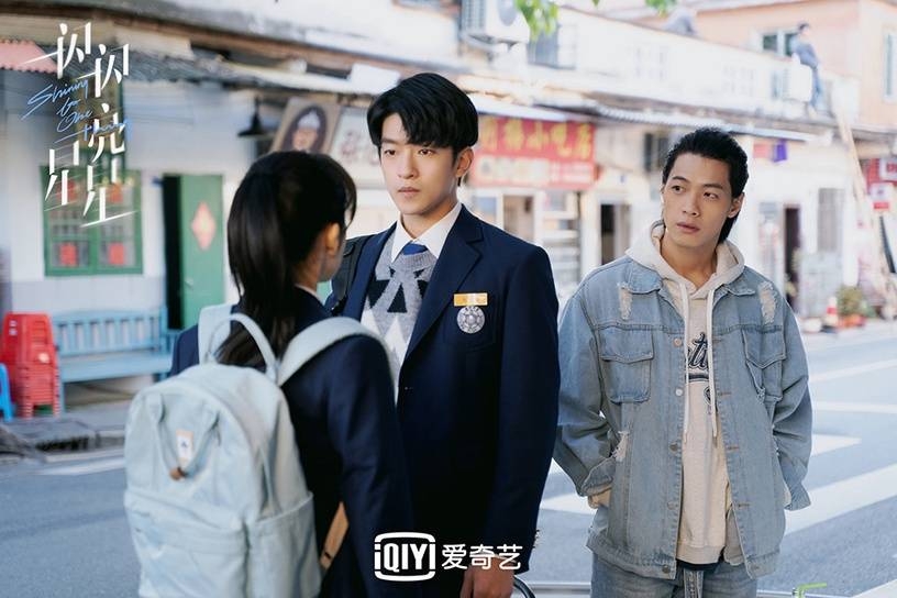 Top 9 bộ phim Hoa ngữ đáng xem nhất nửa đầu năm 2022 do netizen Trung bình chọn: 'Ám Dạ Hành Giả', 'Mộng Hoa Lục'...