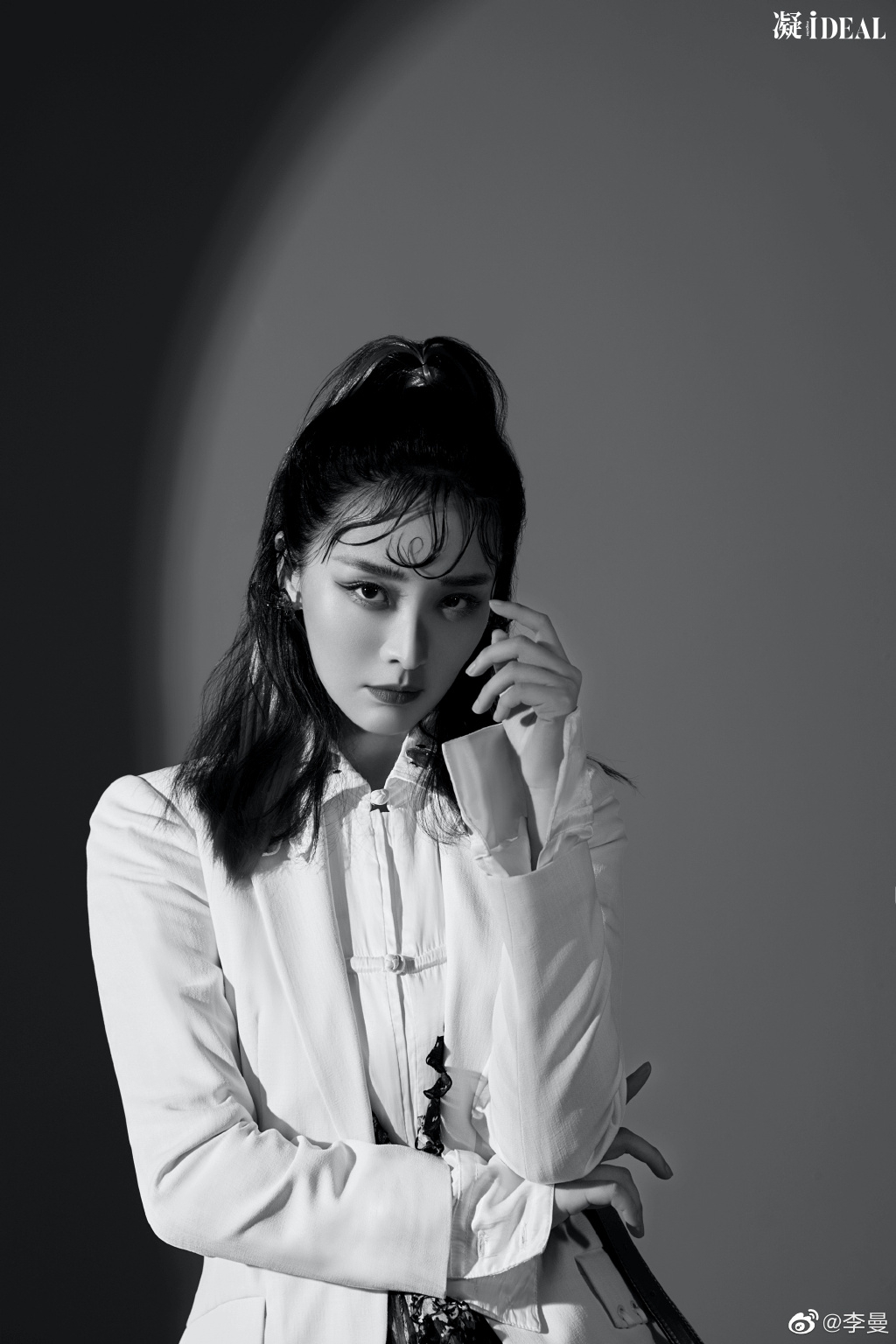 4 sao nữ Hoa ngữ có 'quý nhân phù trợ' nhưng sự nghiệp vẫn mãi không thành công