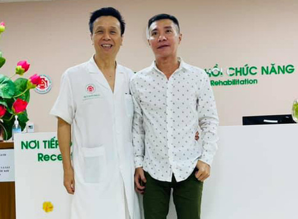 NSND Công Lý đã hồi phục sức khỏe sau chấn thương hồi tháng 7, tiết lộ lý do không muốn lộ diện khi nhập viện