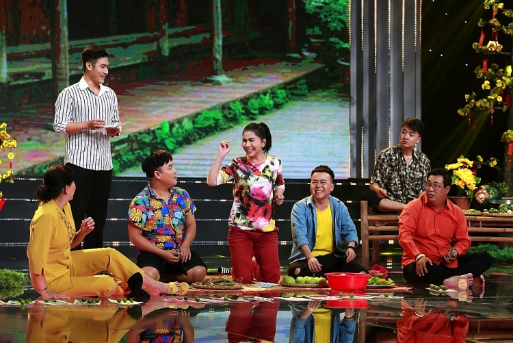 lang hai mo hoi mung xuan phan ngoc luan nho ve tet ngheo noi thit kho man chat lay luc binh troi song cung tet