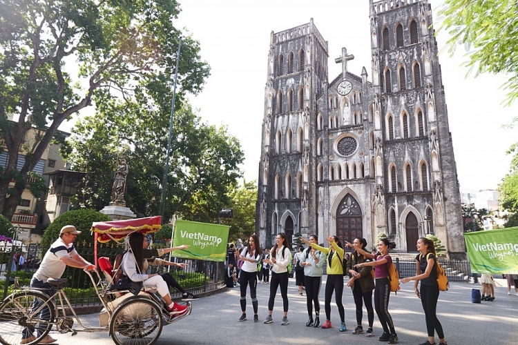 'Đi Việt Nam đi – Vietnam why not': Hương Ly 'sượng trân' bị Ngọc Diễm công kích, chê bai món ăn