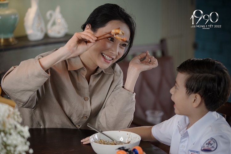 '1990': 'Thánh hài' Mạc Văn Khoa bên dàn mỹ nữ Lan Ngọc, Diễm My, Nhã Phương đón Tết Nhâm Dần