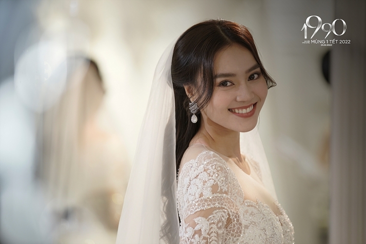 '1990': 'Thánh hài' Mạc Văn Khoa bên dàn mỹ nữ Lan Ngọc, Diễm My, Nhã Phương đón Tết Nhâm Dần