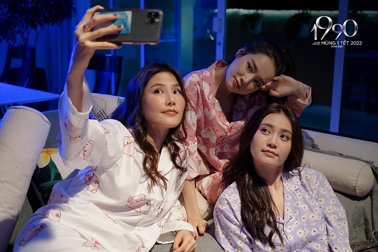 '1990': 'Thánh hài' Mạc Văn Khoa bên dàn mỹ nữ Lan Ngọc, Diễm My, Nhã Phương đón Tết Nhâm Dần