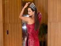 Hoa hậu H'Hen Niê đẹp lạ với mái tóc dài