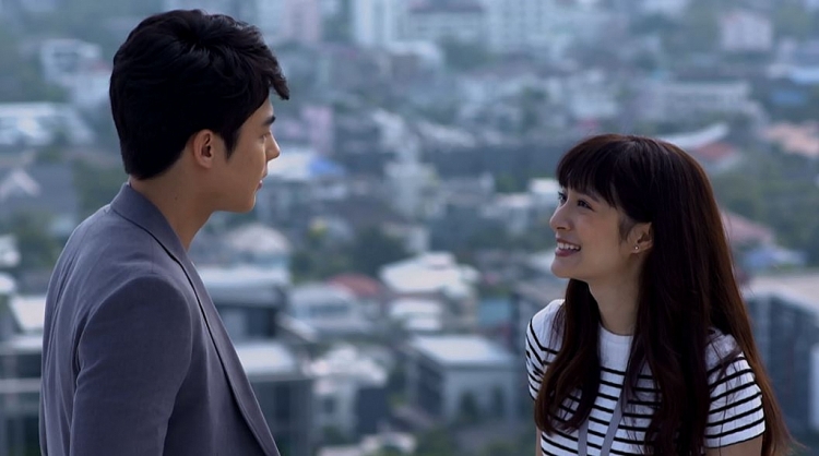 'Yêu thầm': Trai đẹp Mark Prin phải chăng đã lay động trước tình yêu ngốc ngếch của cô Moey?