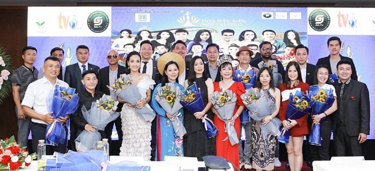 NSƯT Trịnh Kim Chi làm Trưởng ban giám khảo 'Cuộc thi ảnh online Hoa hậu biển môi trường 2022'