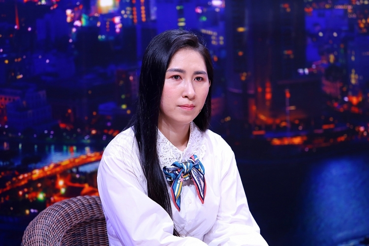 dieu con muon noi bo me ly di co be 7 tuoi hieu chuyen nhu nguoi lon khien oc thanh van cung phai nguong mo