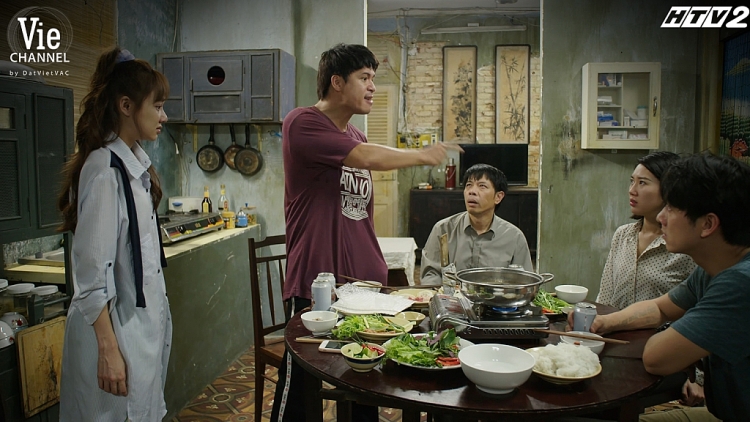 'Cây táo nở hoa' tập 35: Ngọc bất ngờ nhận được 1 tỷ trong lúc tuyệt vọng nhất, cơ hội chữa bệnh đây rồi!