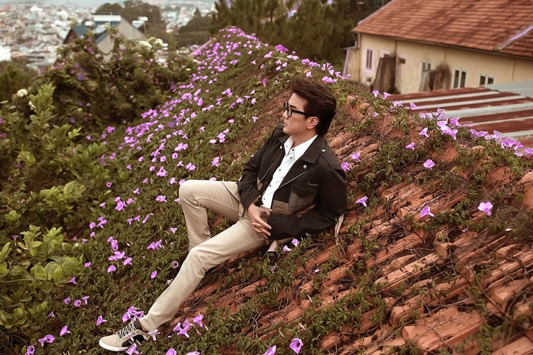 loi doc leo mai nha chup hinh dam vinh hung vo tinh tiet lo luon du an am nhac moi