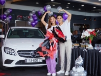 chung huyen thanh khoe than hinh thon gon du dang o thang thu 5 thai ky