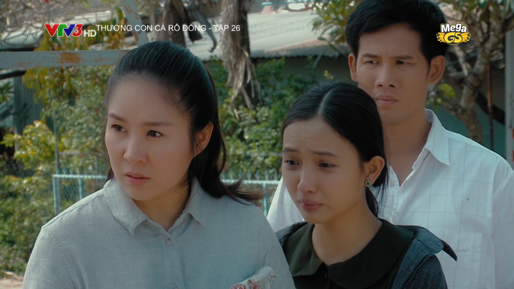 'Thương con cá rô đồng': Vừa lên Sài Gòn, sóng gió đã ập lên đầu chị em Thương